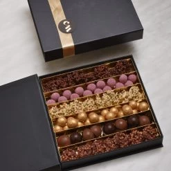 Chocolate Nation|Chocolade Luxebox Medium|leukste Cadeau|Luxe Chocolade|Belgische Chocolade|Mooi En Lekkere Chocolade