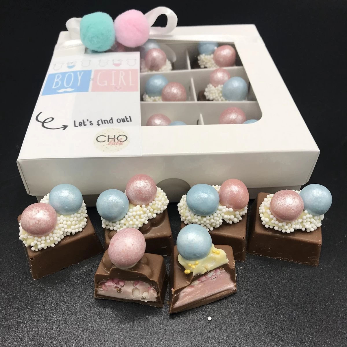Cho-lala Gender Reveal Bonbons Meisje | Chocoladecadeau Gender Reveal | Babyshower | Boy Or Girl, Let's Find Out | 9 Stuks Met Roze Vulling 1 Cho-lala Gender Reveal Bonbons Meisje | Chocoladecadeau Gender Reveal | Babyshower | Boy Or Girl, Let's Find Out | 9 Stuks Met Roze Vulling