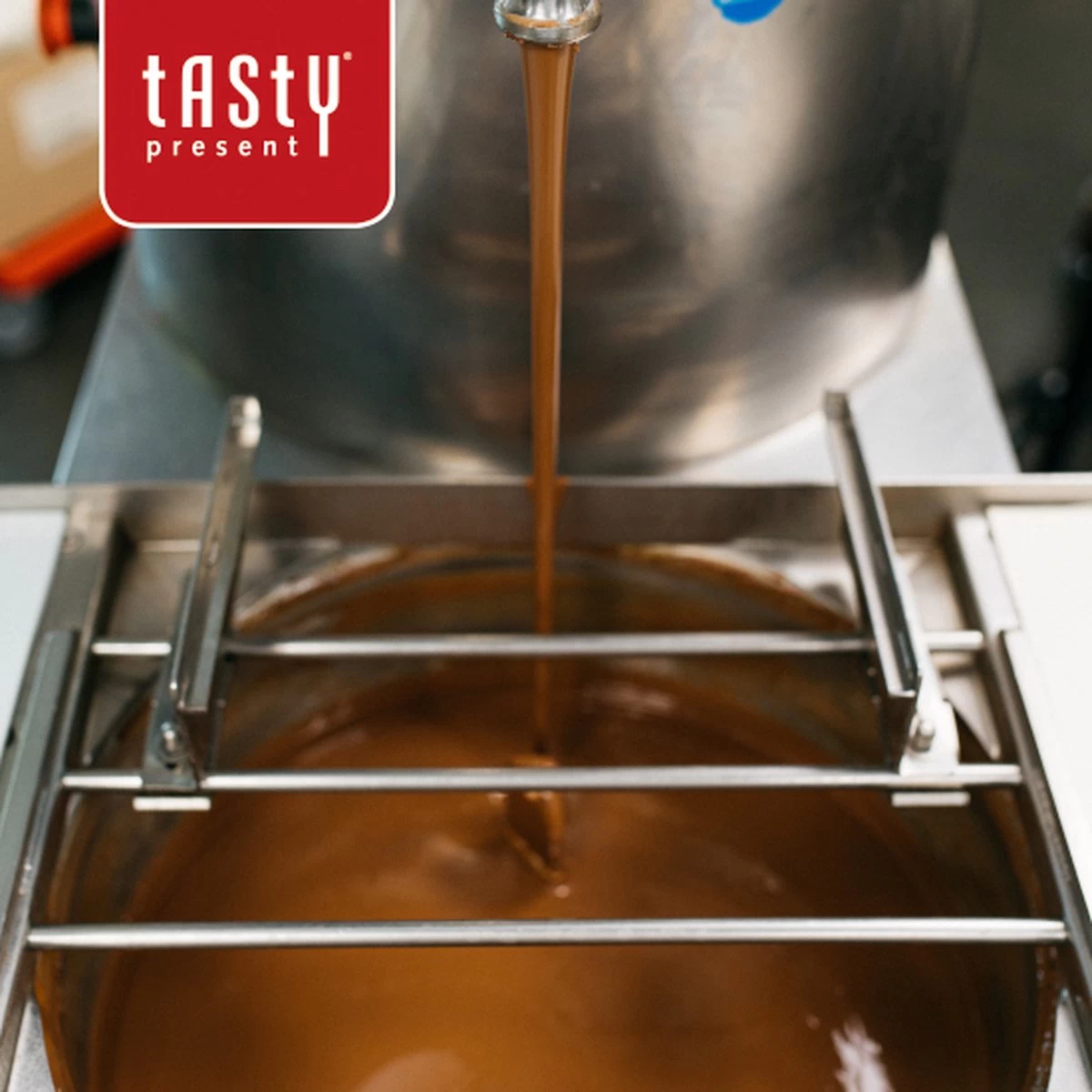 Gedecoreerde Halve Paaseitjes: 15 | Chocoladecadeau | Pasen | Paaschocolade 3 Gedecoreerde Halve Paaseitjes: 15 | Chocoladecadeau | Pasen | Paaschocolade - Afbeelding 3