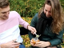 Yerba Mate Starterspakket Duo - 2x Traditionele Kalebas - 2x Bombilla - 1x Original & 1x Winter Yerba Maté -Voedsel Winkel 1200x900 11