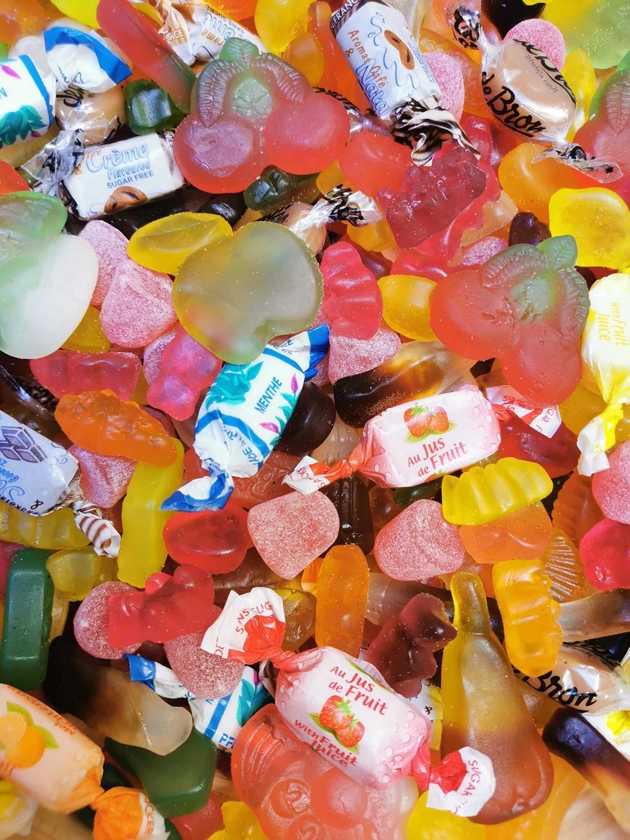 Suikervrij Snoep & Snoepgoed Mix 900 Gr - Voordeelverpakking - Glutenvrij Snoep, Snoepjes Voor Kinderen, Verjaardag, Uitdeel Snoep, Traktatie, Snoeppot, Snoep Met Natuurlijke Ingrediënten 1 Suikervrij Snoep & Snoepgoed Mix 900 Gr - Voordeelverpakking - Glutenvrij Snoep, Snoepjes Voor Kinderen, Verjaardag, Uitdeel Snoep, Traktatie, Snoeppot, Snoep Met Natuurlijke Ingrediënten